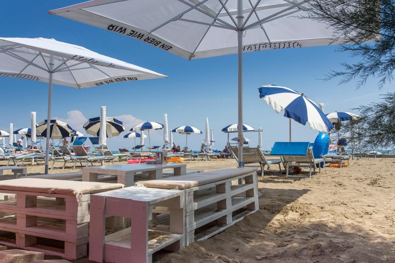 Tigli Lido Altanea Appartement Caorle Buitenkant foto